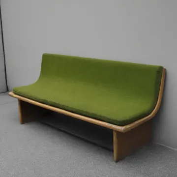 AI-generated art thumbnail for: Waiting Bench Alignment